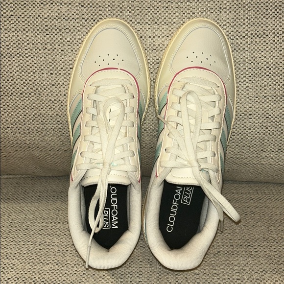 Adidas sz 8 Breaknet Sleek Sneakers Off White/Semi Flash Aqua/Warm Vanilla EUC - Picture 6 of 9